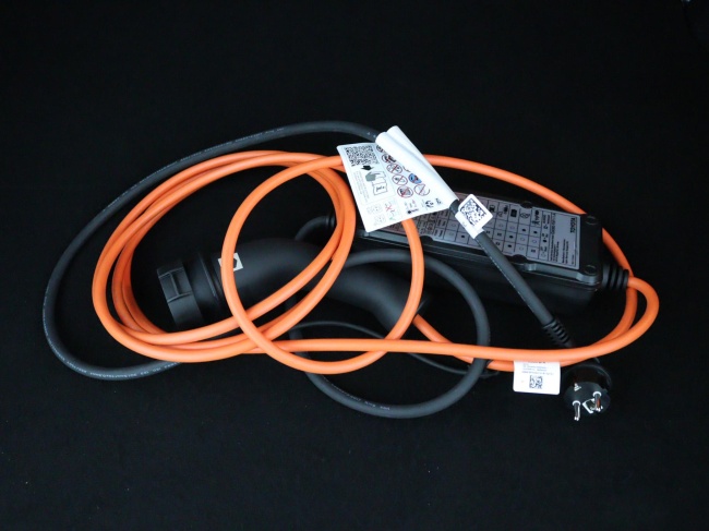 Toyota C-HR - 2.0 Plug-in Hybrid 220 Dynamic