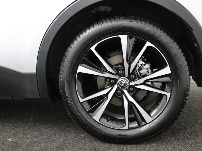 Toyota C-HR - 2.0 Plug-in Hybrid 220 Dynamic