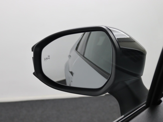 Toyota C-HR - 2.0 Plug-in Hybrid 220 Dynamic