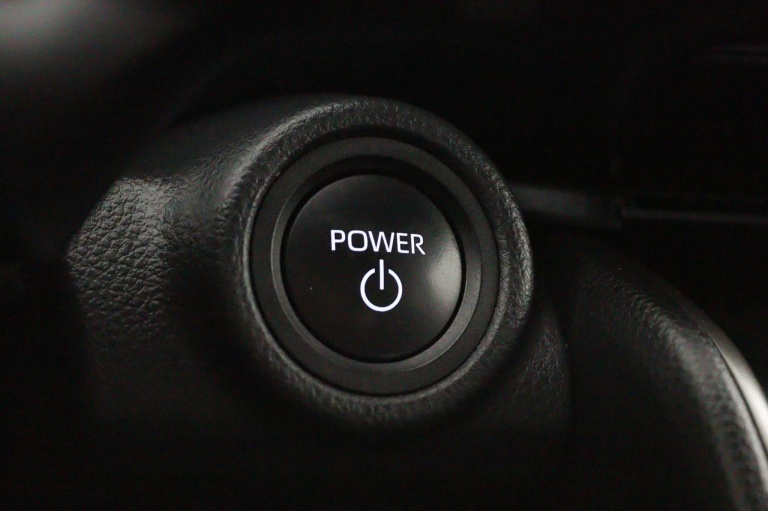 Toyota C-HR - 2.0 Plug-in Hybrid 220 Dynamic 46