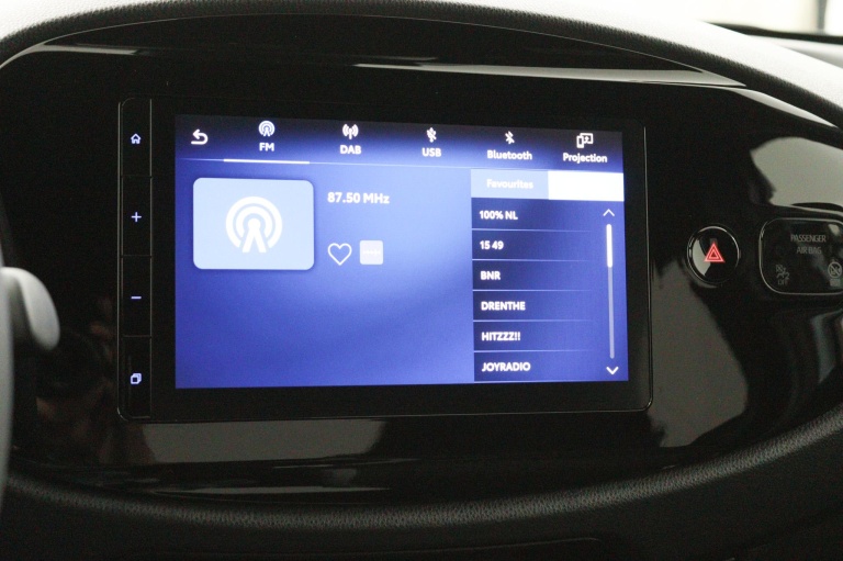 Toyota Aygo X - 1.0 VVT-i MT Pulse 16