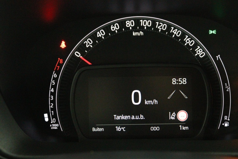 Toyota Aygo X - 1.0 VVT-i MT Envy 20