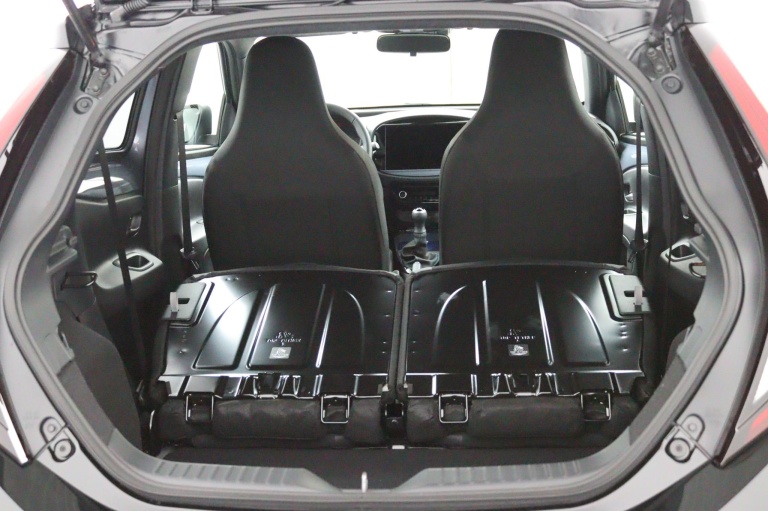 Toyota Aygo X - 1.0 VVT-i MT Envy 25