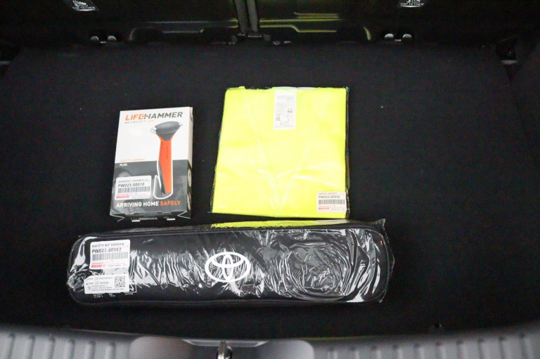 Toyota Aygo X - 1.0 VVT-i MT Envy 31