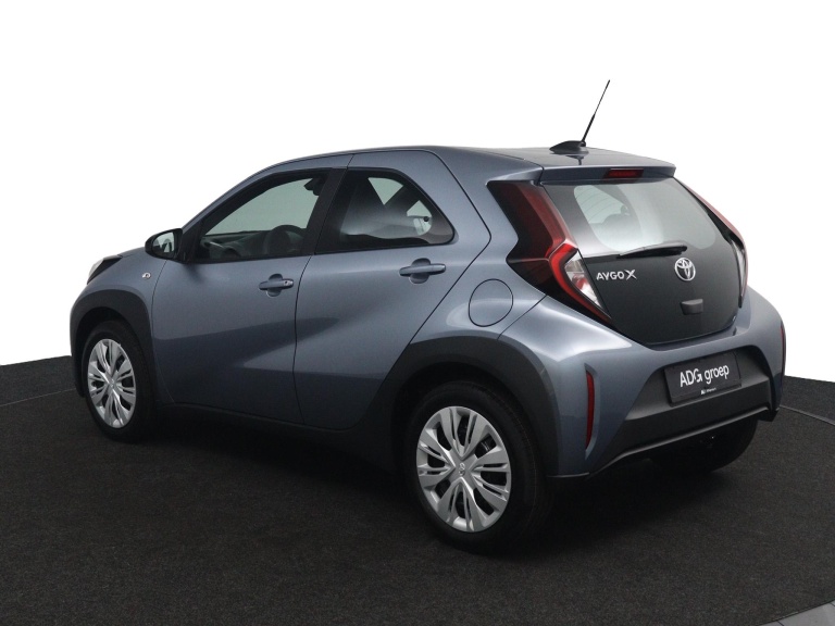 Toyota Aygo X - 1.0 VVT-i MT Play 4