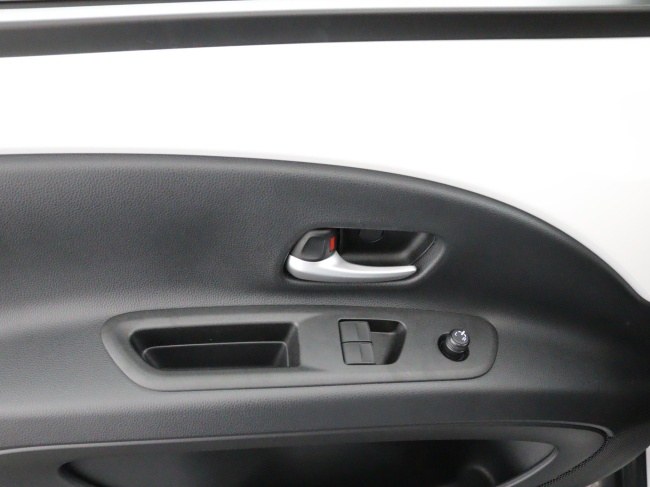 Toyota Aygo X - 1.0 VVT-i MT Play