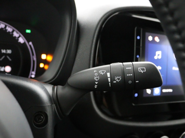 Toyota Aygo X - 1.0 VVT-i MT Play