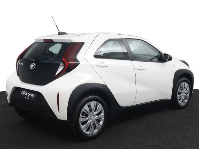 Toyota Aygo X - 1.0 VVT-i MT Play