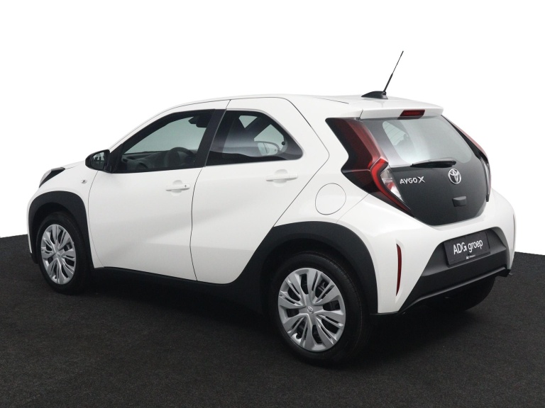 Toyota Aygo X - 1.0 VVT-i MT Play 4