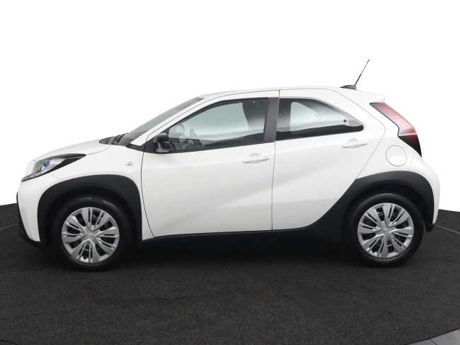 Toyota Aygo X - 1.0 VVT-i MT Play