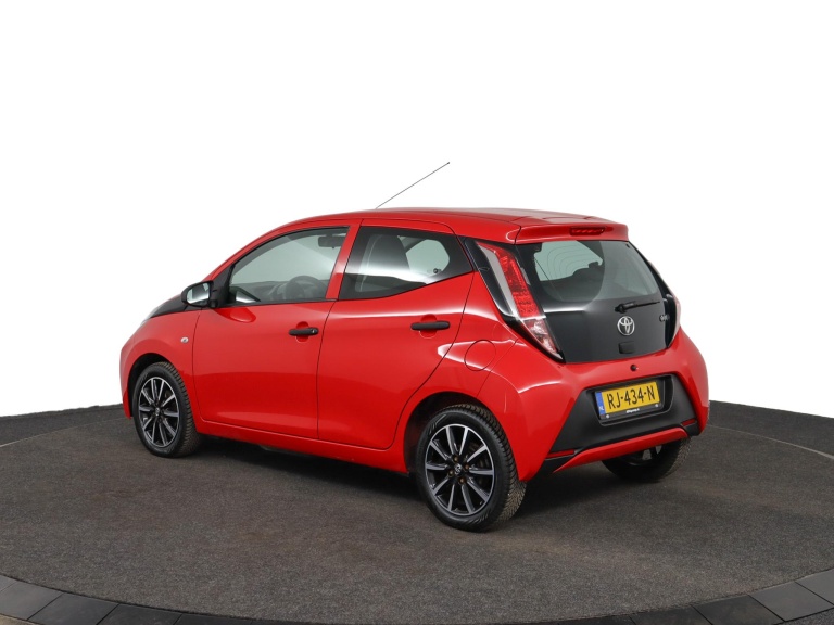 Toyota Aygo - 1.0 VVT-i x-fun 11