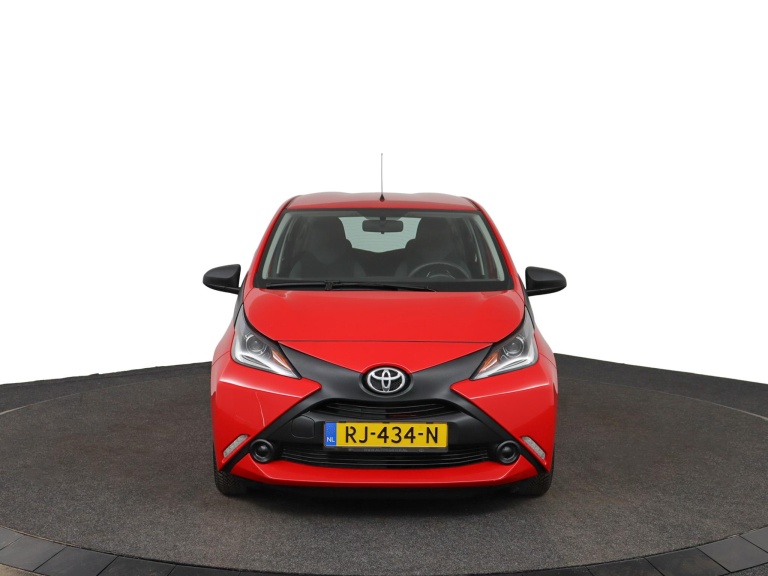 Toyota Aygo - 1.0 VVT-i x-fun 14