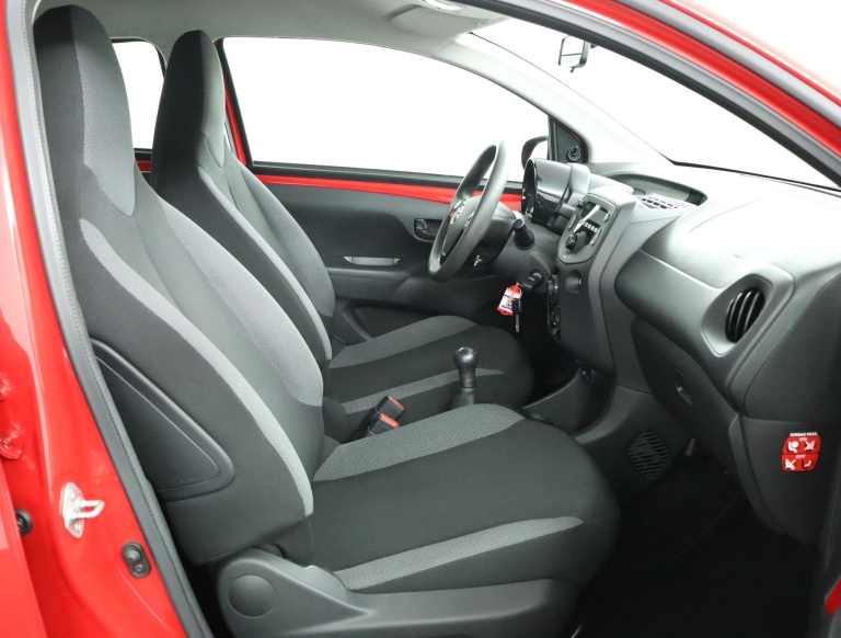 Toyota Aygo - 1.0 VVT-i x-fun 21