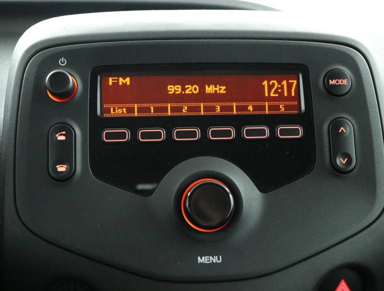 Toyota Aygo - 1.0 VVT-i x-fun 8