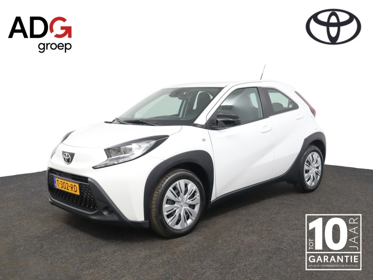 Toyota Aygo X - 1.0 VVT-i MT Play 1