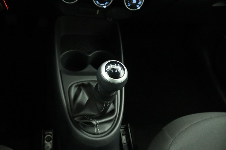 Toyota Aygo X - 1.0 VVT-i MT Play 26