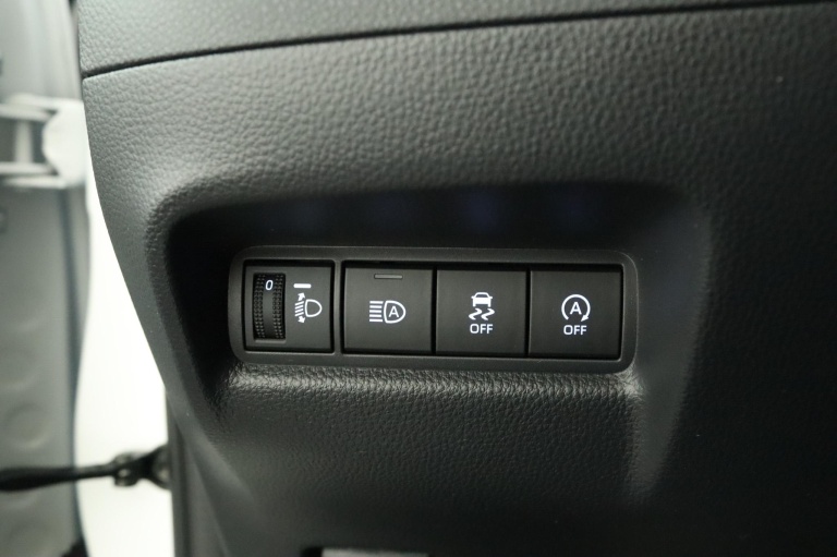 Toyota Aygo X - 1.0 VVT-i MT Play 28