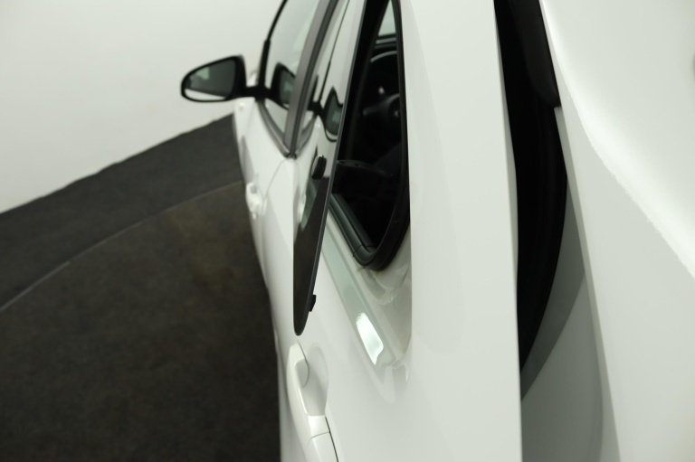 Toyota Aygo X - 1.0 VVT-i MT Play 39