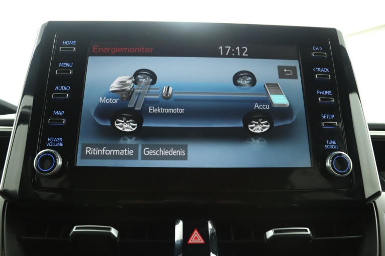 Toyota Corolla - 1.8 Hybrid Dynamic 51