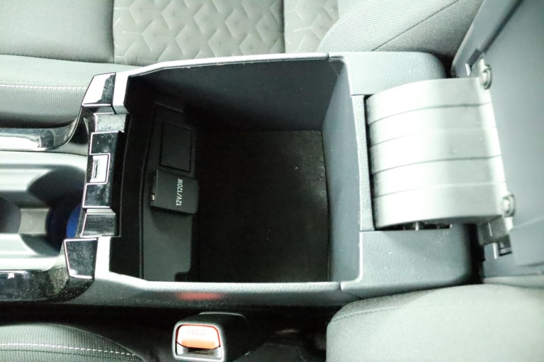 Toyota Corolla - 1.8 Hybrid Dynamic 59