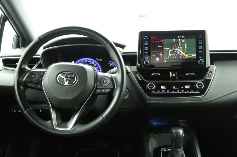 Toyota Corolla - 1.8 Hybrid Dynamic 61