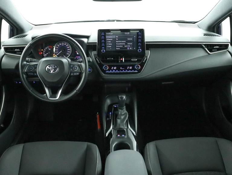 Toyota Corolla Touring Sports - 1.8 Hybrid Business 4