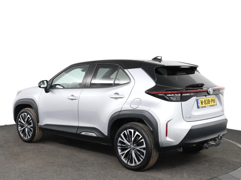 Toyota Yaris Cross - 1.5 Hybrid Executive 12