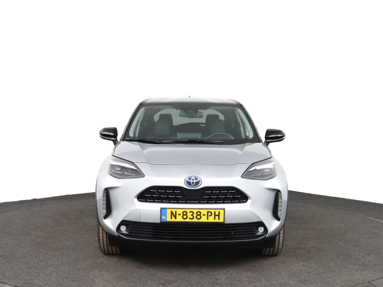 Toyota Yaris Cross - 1.5 Hybrid Executive 16
