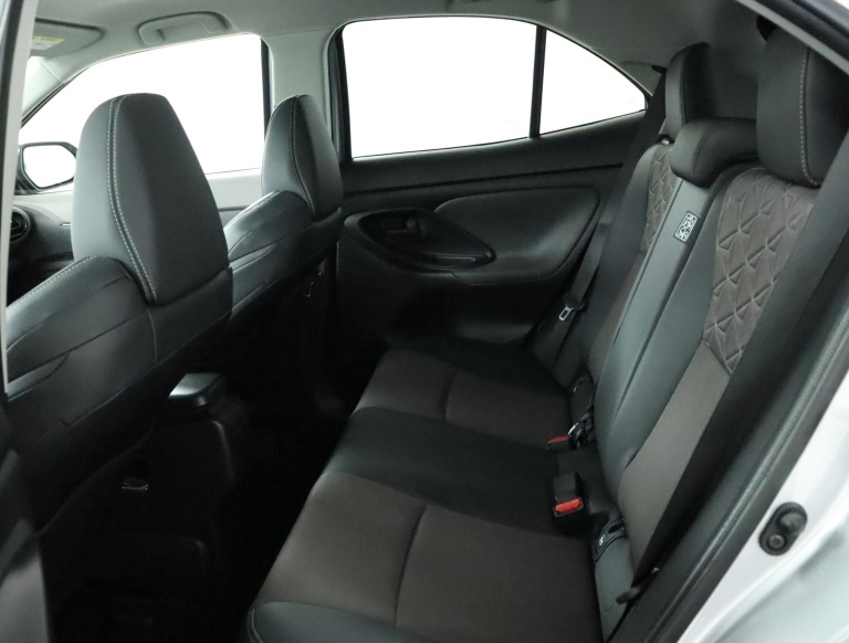 Toyota Yaris Cross - 1.5 Hybrid Executive 18