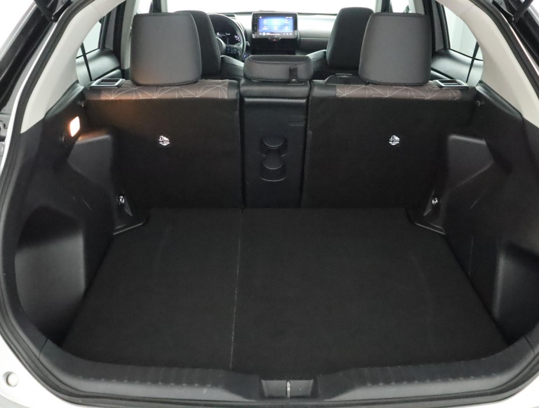 Toyota Yaris Cross - 1.5 Hybrid Executive 23