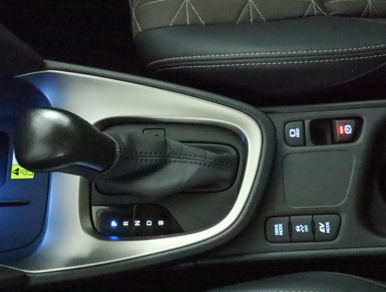 Toyota Yaris Cross - 1.5 Hybrid Executive 27