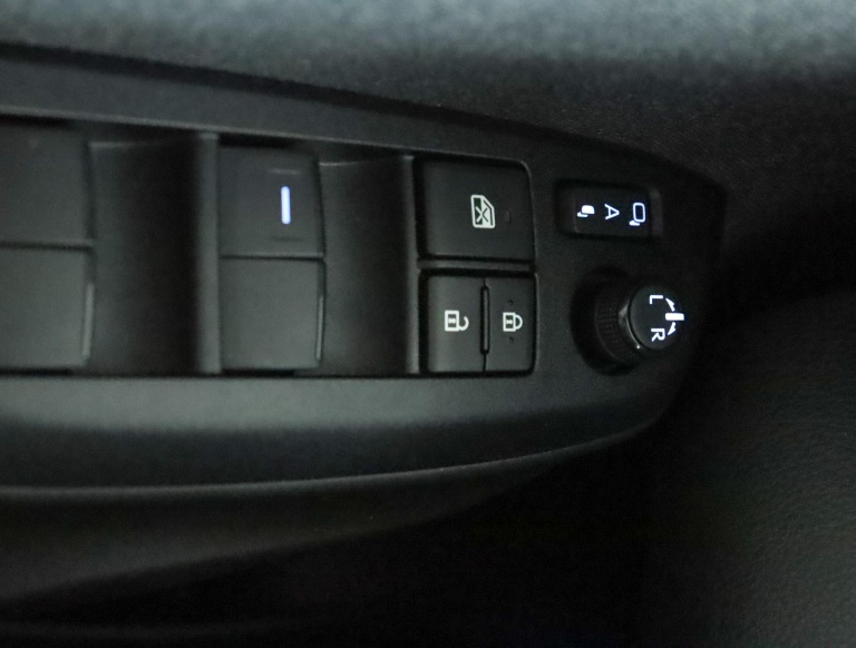 Toyota Yaris Cross - 1.5 Hybrid Executive 29