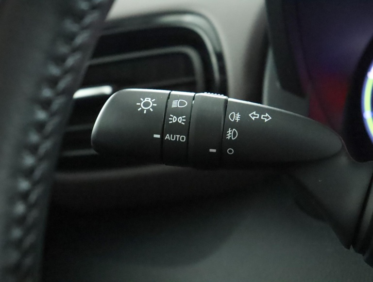 Toyota Yaris Cross - 1.5 Hybrid Executive 31