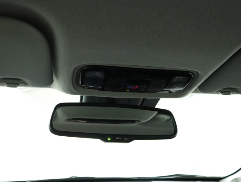 Toyota Yaris Cross - 1.5 Hybrid Executive 33