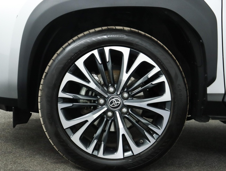 Toyota Yaris Cross - 1.5 Hybrid Executive 37