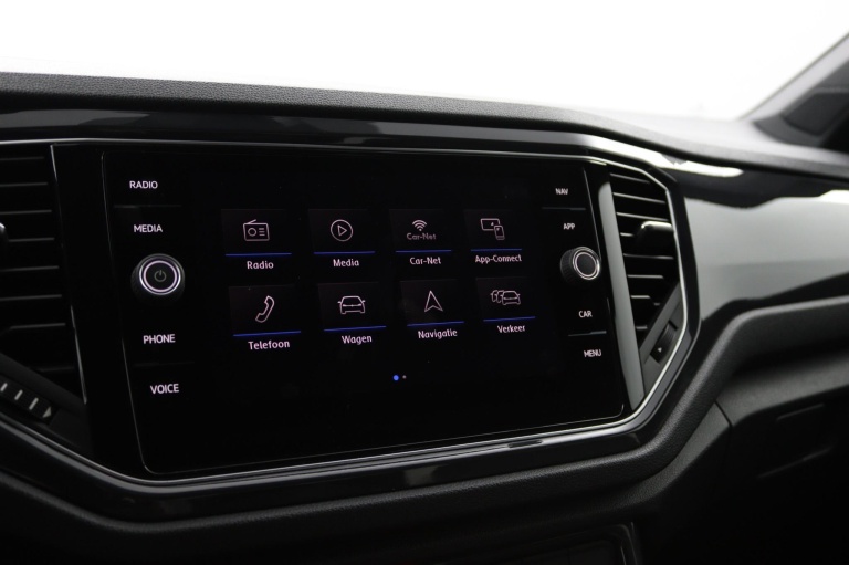 Volkswagen T-Roc - 1.5 TSI Sport 25