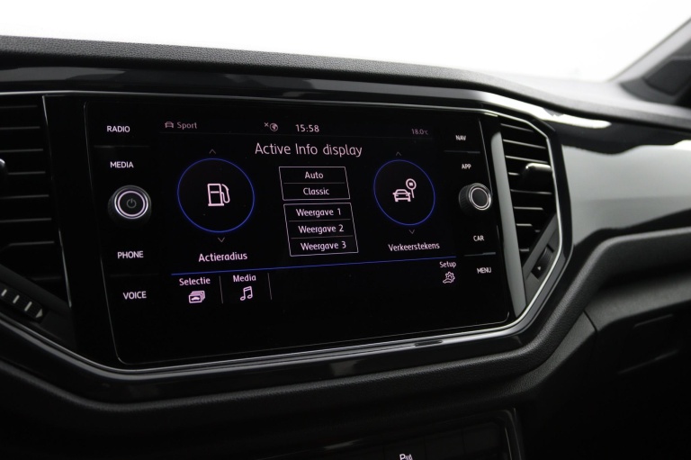 Volkswagen T-Roc - 1.5 TSI Sport 43