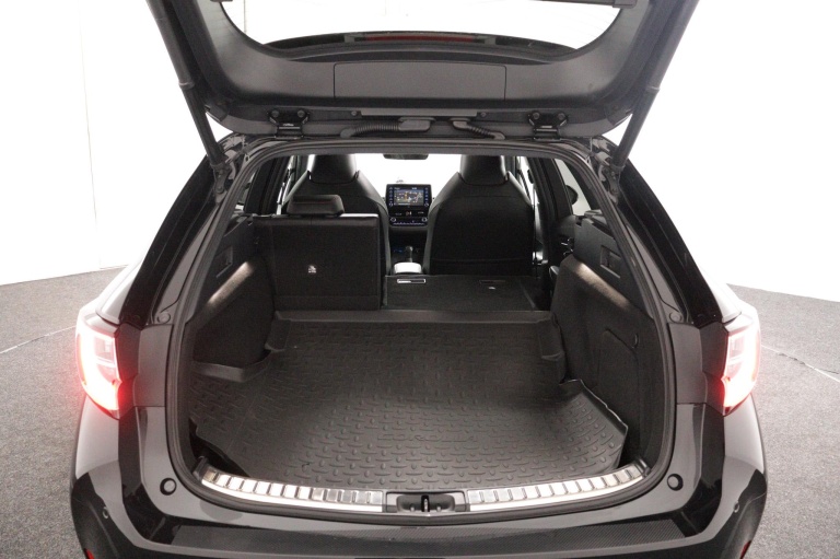 Toyota Corolla Touring Sports - 2.0 Hybrid Premium 23