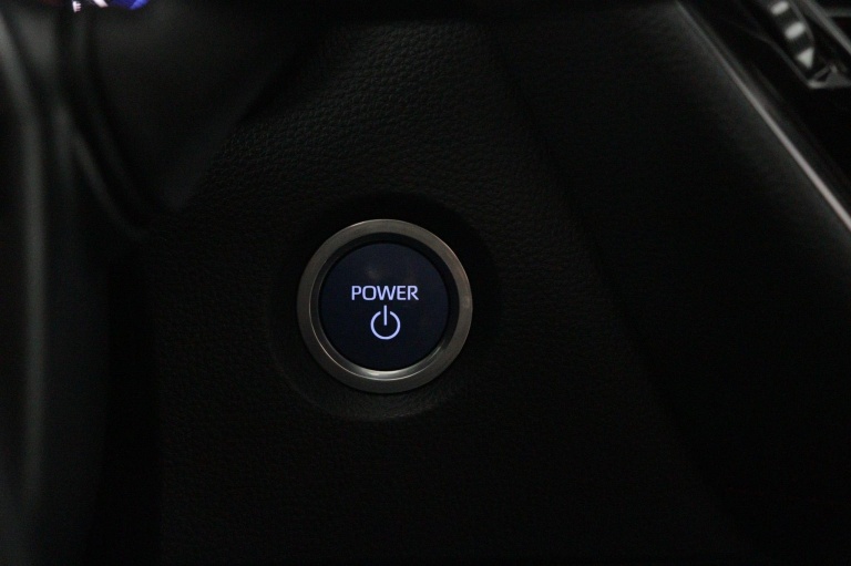 Toyota Corolla Touring Sports - 2.0 Hybrid Premium 41