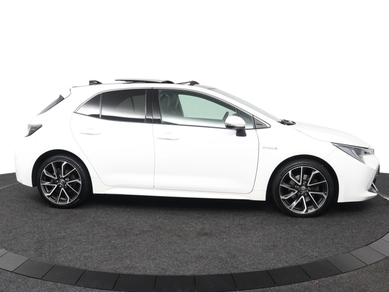 Toyota Corolla - 2.0 Hybrid Executive 12