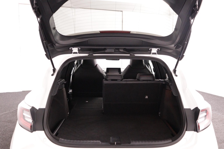 Toyota Corolla - 2.0 Hybrid Executive 23