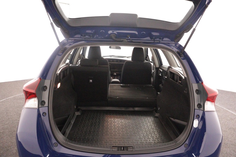 Toyota Auris Touring Sports - 1.3 Now 22