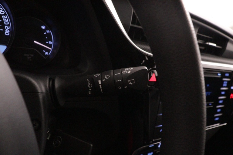 Toyota Auris Touring Sports - 1.3 Now 29