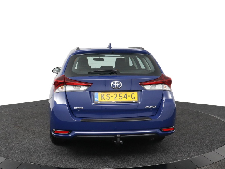 Toyota Auris Touring Sports - 1.3 Now 37