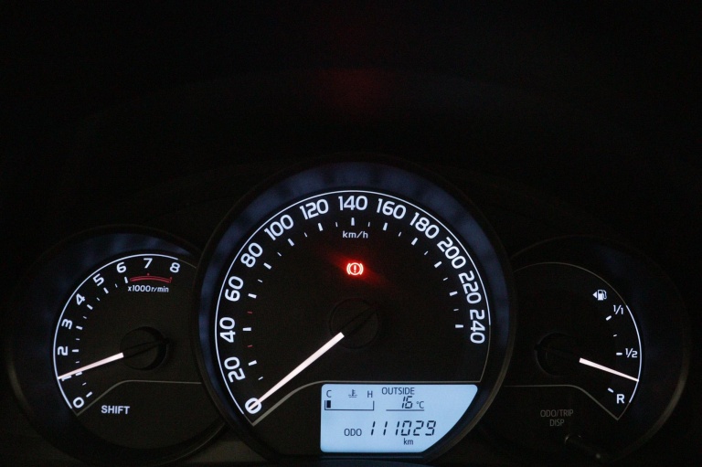Toyota Auris Touring Sports - 1.3 Now 6