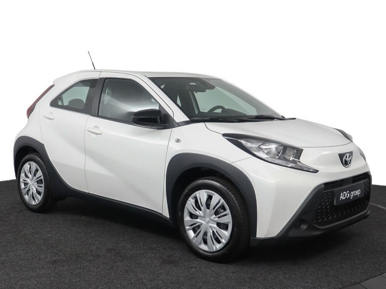 Toyota Aygo X - 1.0 VVT-i MT Play 14