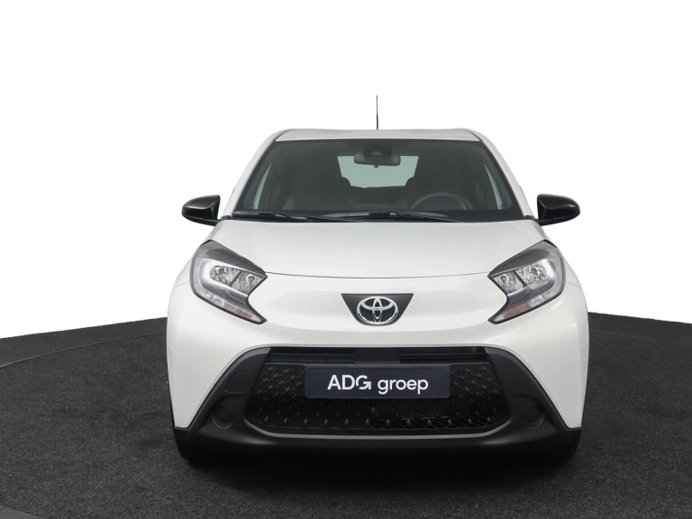 Toyota Aygo X - 1.0 VVT-i MT Play 16
