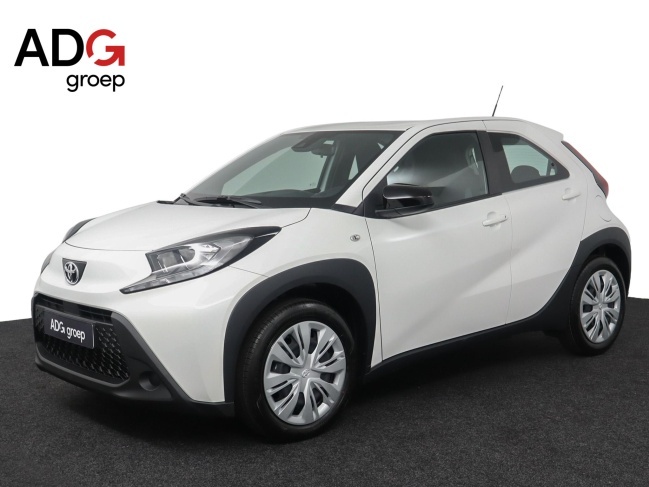 Toyota Aygo X - 1.0 VVT-i MT Play