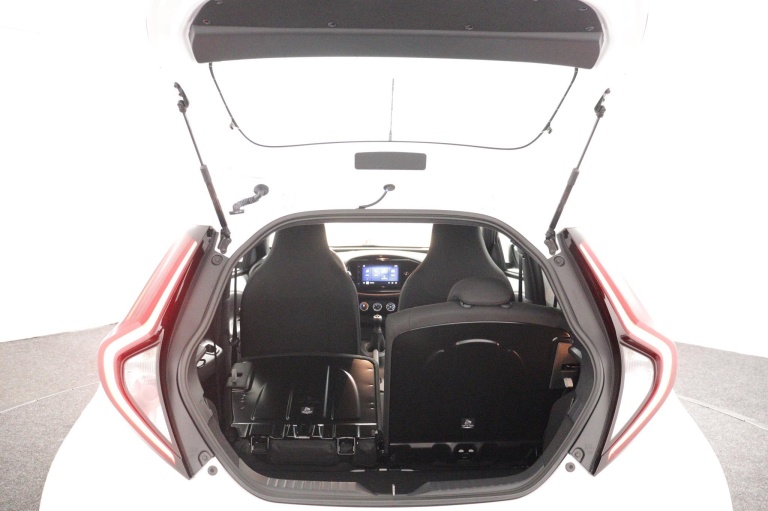 Toyota Aygo X - 1.0 VVT-i MT Play 25