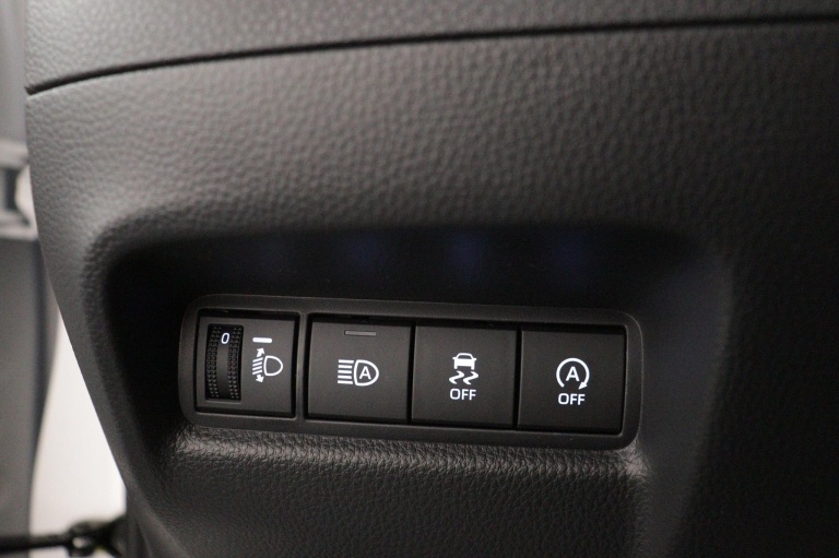 Toyota Aygo X - 1.0 VVT-i MT Play 29